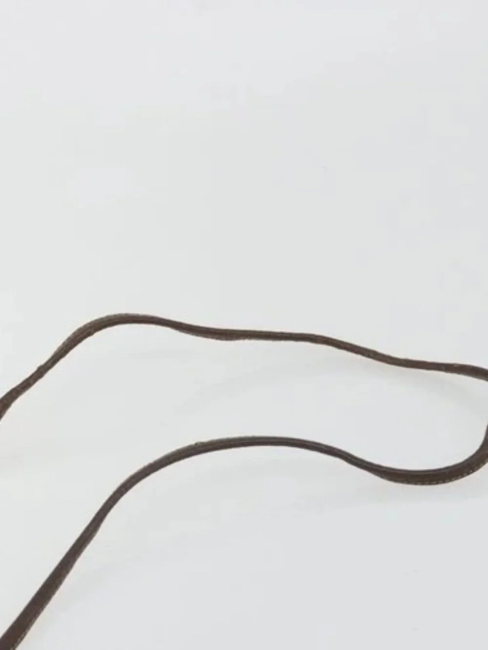 Gucci brand	gucci color	beige